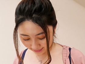 おっぱい星人御用達！Jカップ108cmに包まれ愛情たっぷり！訪問おっぱい御奉仕サービス密着ドキュメントBoin「花渕なつ」Box　サンプル画像17